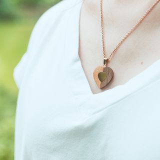 Sei einzigartig mit Holzschmuck 😍🌲 #germangirl #woodfi #austriangirl